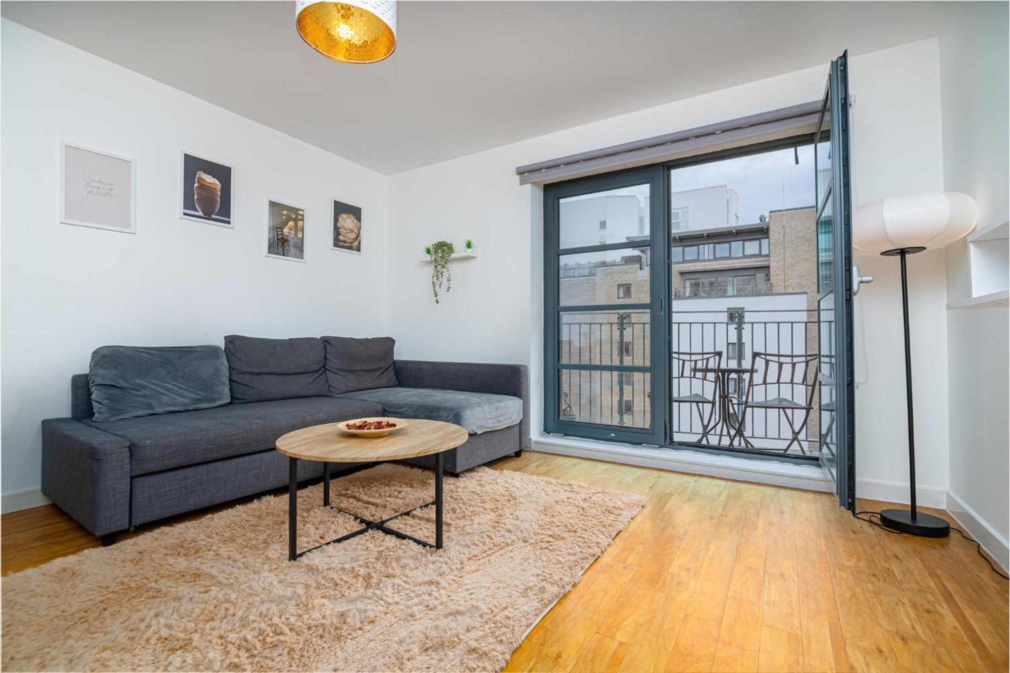 Zenith Hub Apartment London Ngoại thất bức ảnh