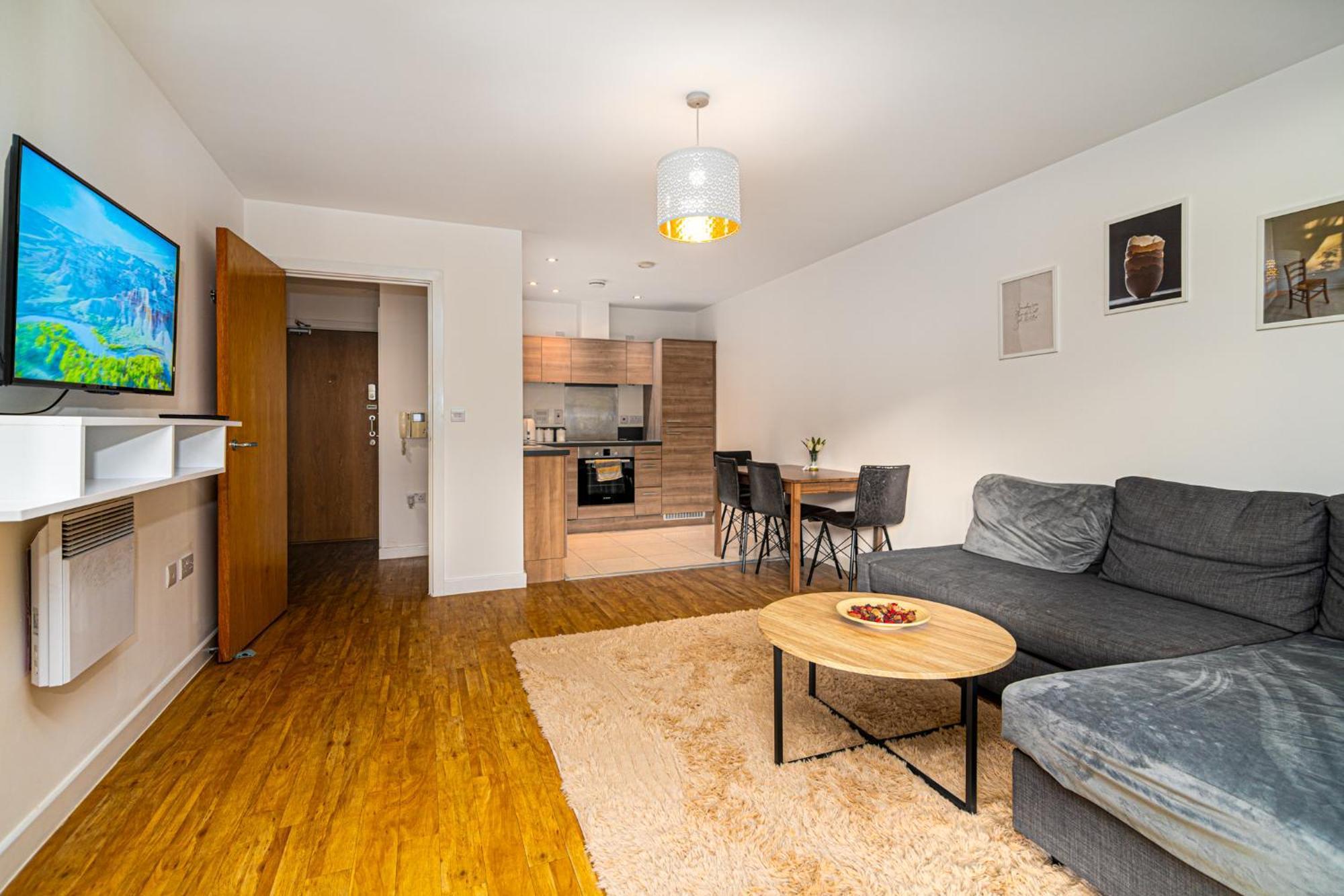 Zenith Hub Apartment London Ngoại thất bức ảnh