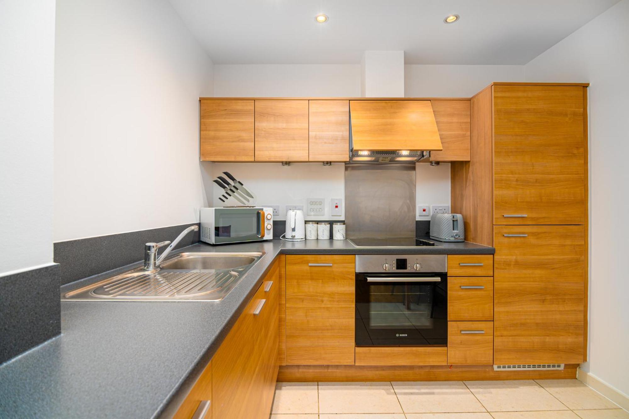 Zenith Hub Apartment London Ngoại thất bức ảnh