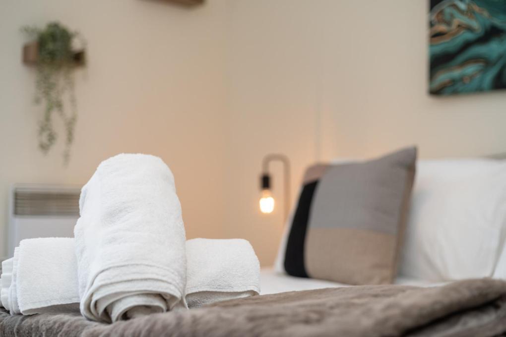 Zenith Hub Apartment London Ngoại thất bức ảnh