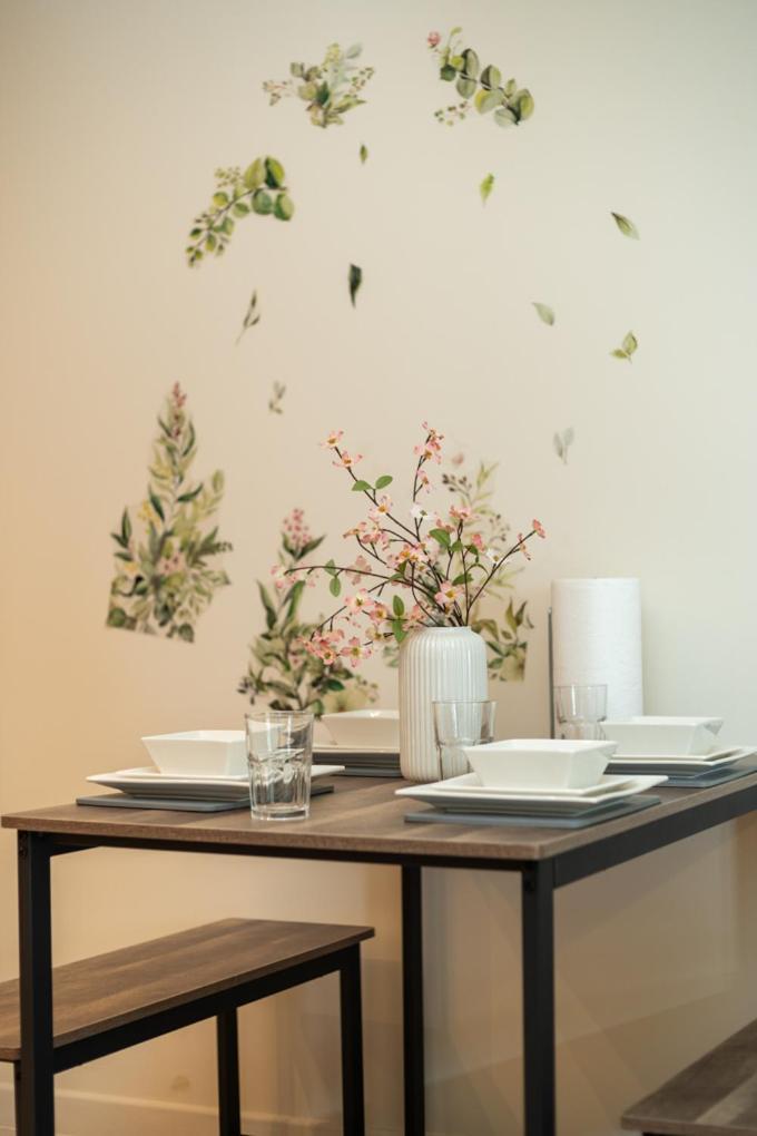 Zenith Hub Apartment London Ngoại thất bức ảnh