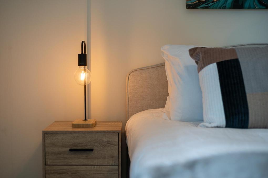 Zenith Hub Apartment London Ngoại thất bức ảnh